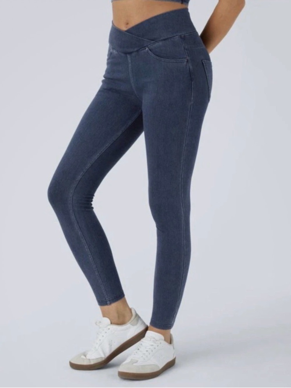Women's Halara Large Flex™ Crossover Pocket Washed Denim Leggings. EUC!